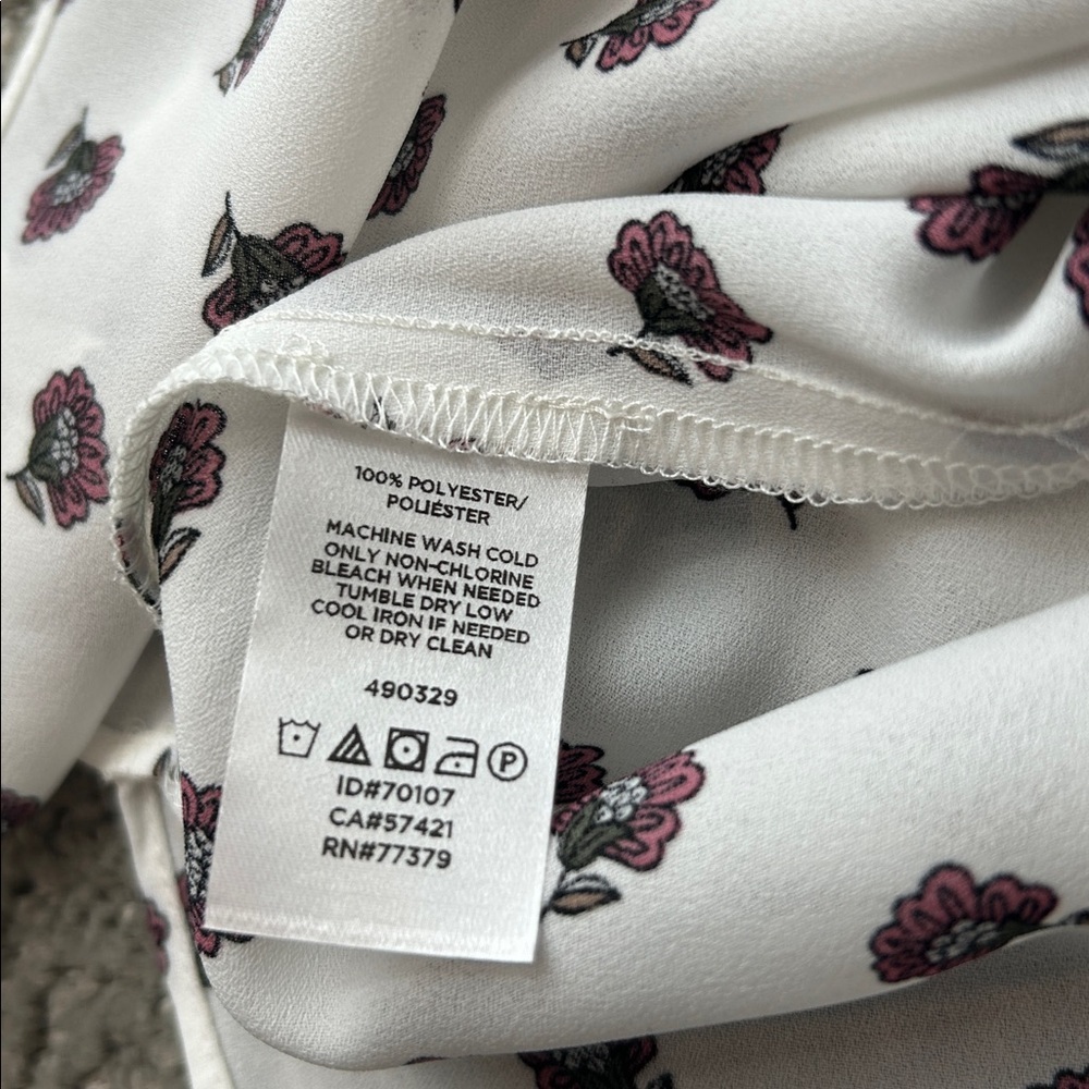 New LOFT Outlet Sleeveless Floral Blouse White Pink Size Small Lightweight Top - Picture 6 of 8